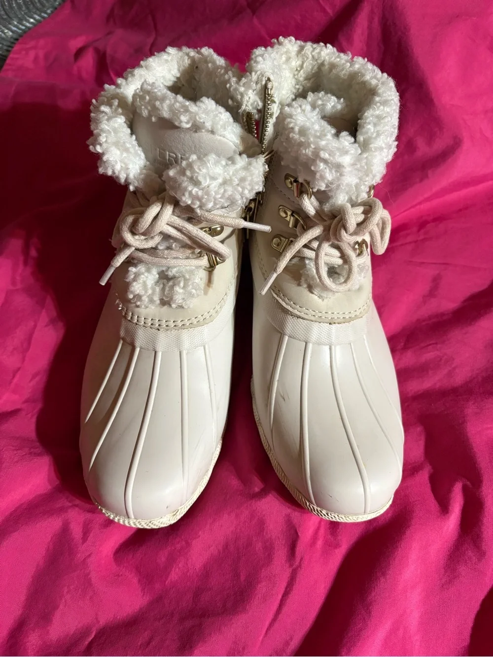 SBAGLIEN1  Sperry Cream Sherpa-Trim Duck Boots
